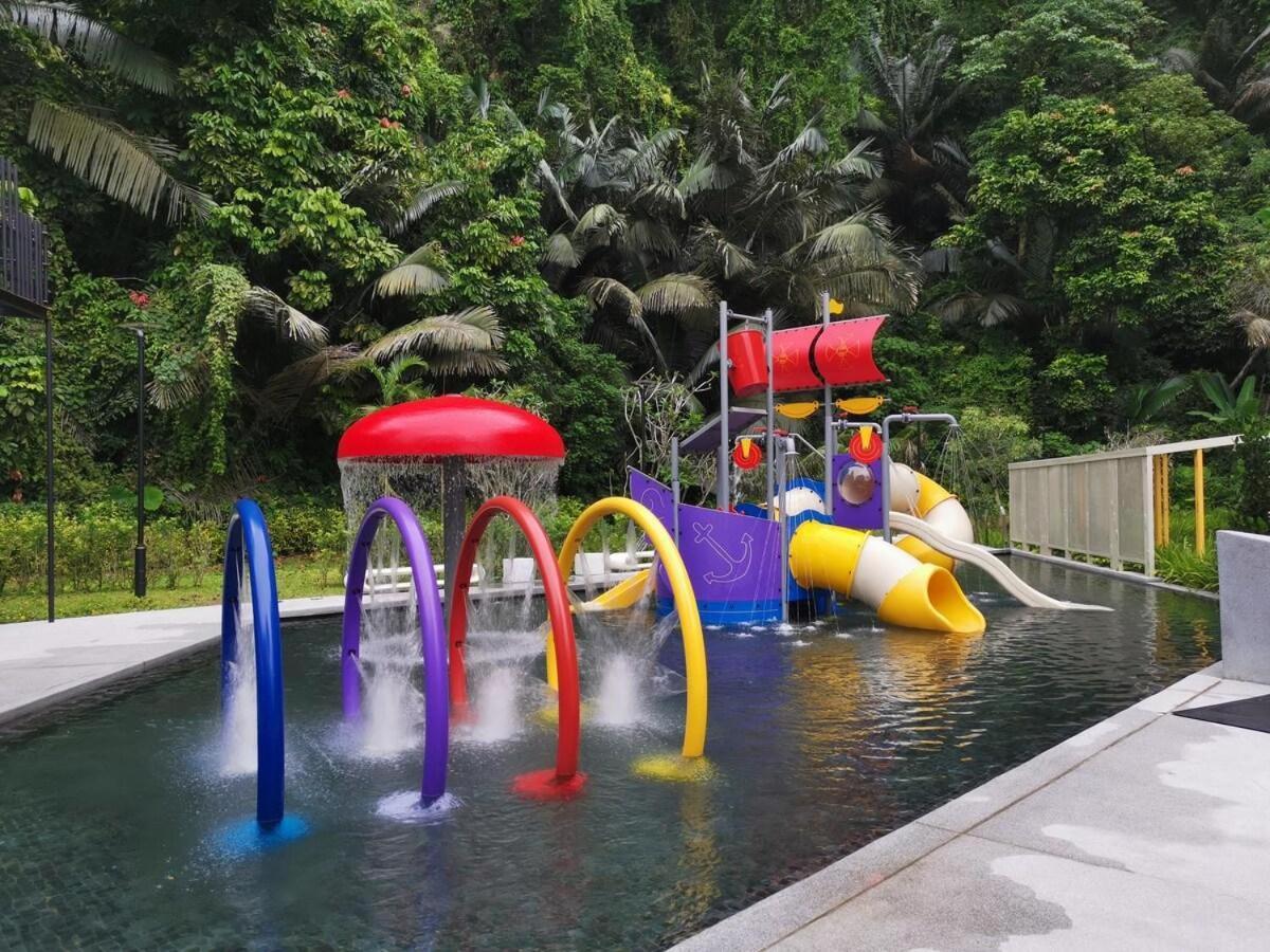 Ipoh Waterpark The Cove Premium Suites 7-13Pax By Iwh Kültér fotó